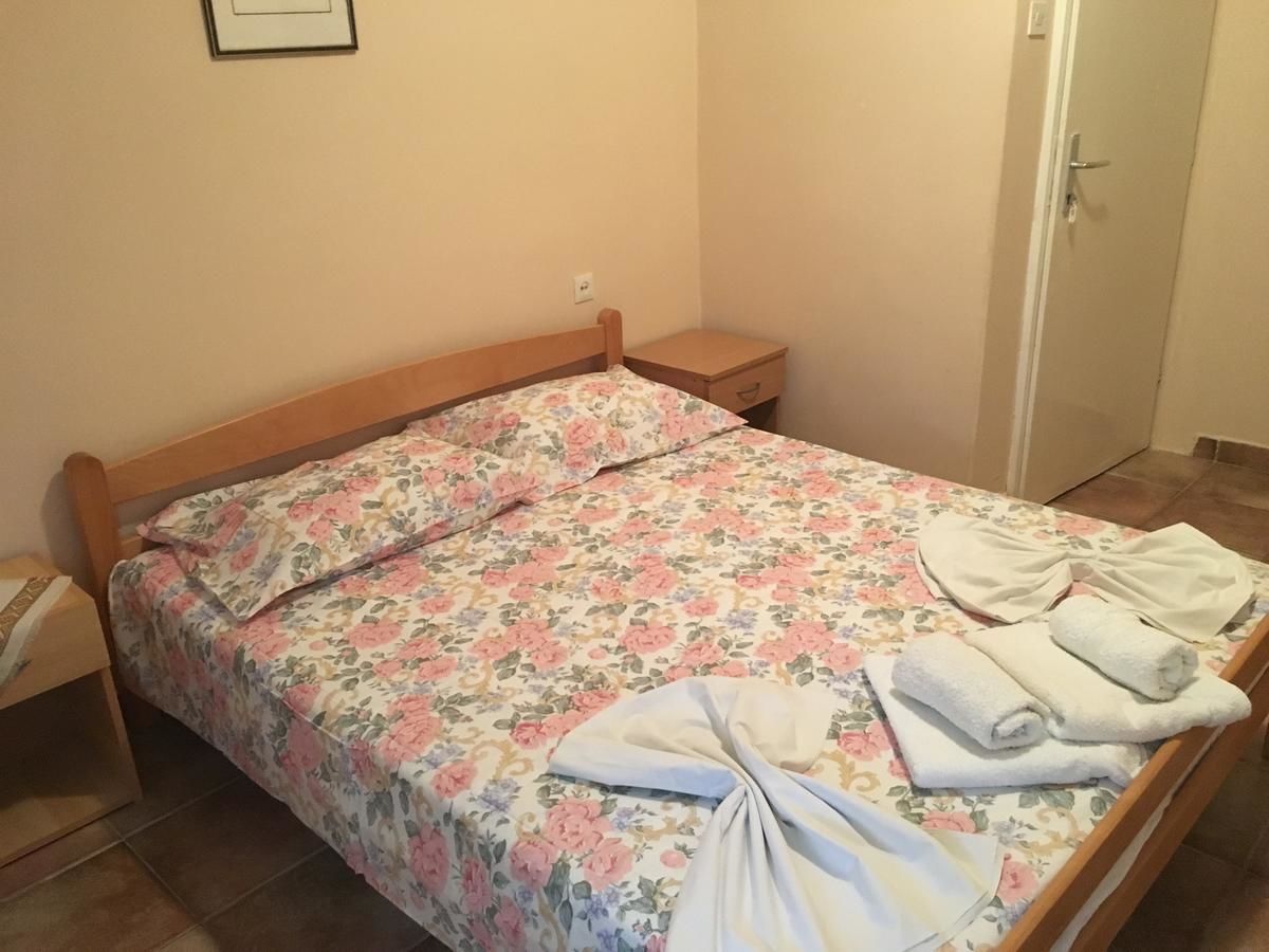 Гостевой дом Apartments Robi Улцинь-36