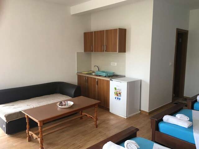 Гостевой дом Apartments Robi Улцинь-27